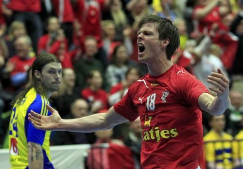2011-01-252011-01-25t200140z_01_hnd342_rtridsp_3_handball_reuters