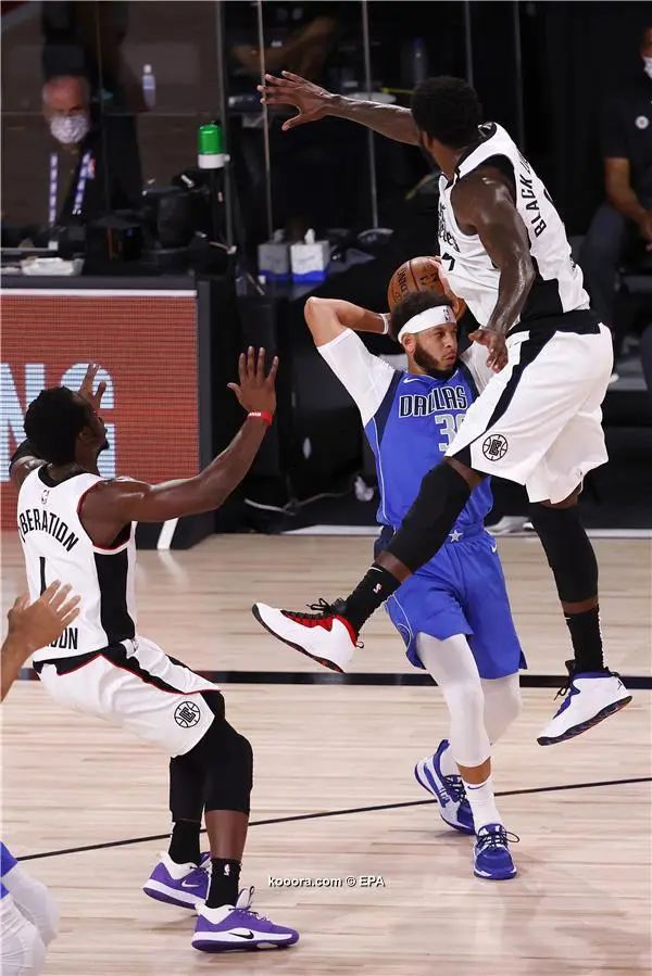 ?i=epa%2fbasketball%2f2020-08%2f2020-08-22-08617635_epa