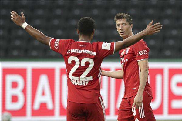 ليفاندوفسكي وجنابري