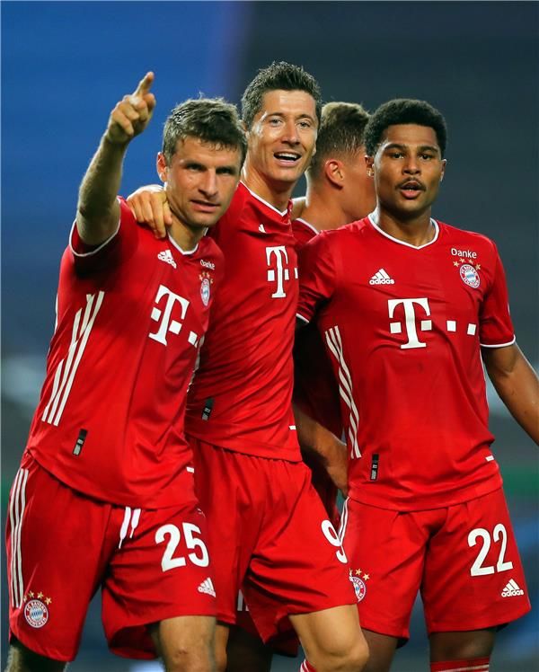 ليفاندوفسكي 