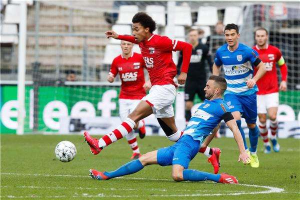 كالفن ستينجس