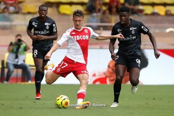 ?i=albums%2fmatches%2f2388457%2f2020-08-23t111700z_291174674_rc2nji9yxlin_rtrmadp_3_soccer-france-amo-rei-report_reuters