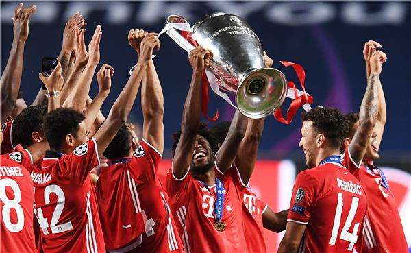 كومان واحتفالات بايرن