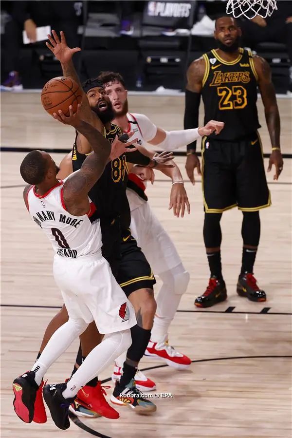 ?i=epa%2fbasketball%2f2020-08%2f2020-08-25-08623683_epa