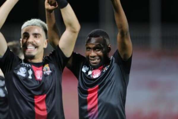 فرحة لاعبي الوحدة