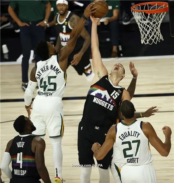 ?i=epa%2fbasketball%2f2020-08%2f2020-08-26-08625784_epa