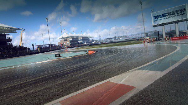 حلبة مرسى ياس