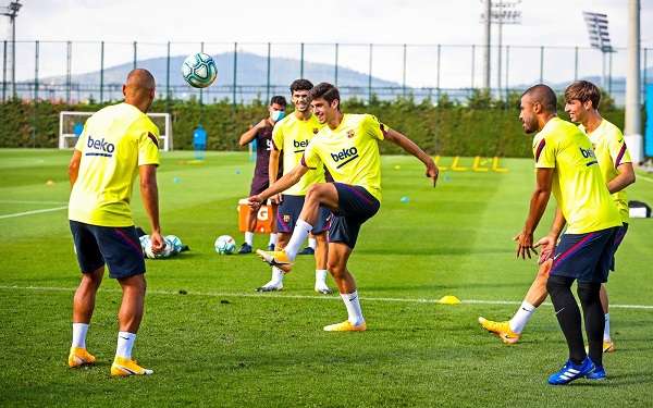 من تدريبات برشلونة