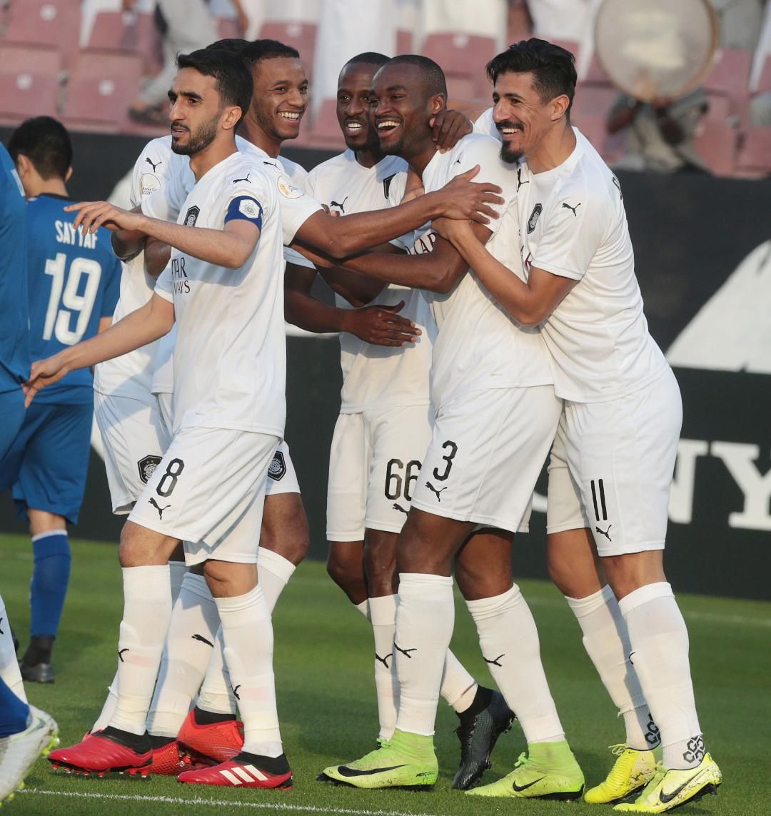 لاعبو السد