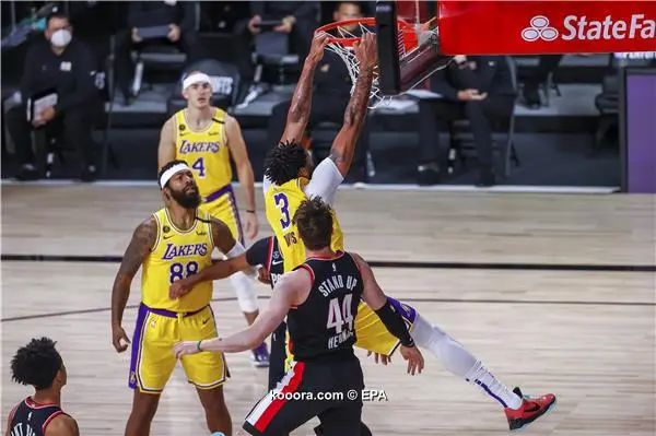 ?i=epa%2fbasketball%2f2020-08%2f2020-08-30-08634903_epa