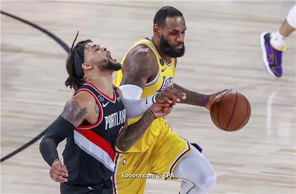?i=epa%2fbasketball%2f2020-08%2f2020-08-30-08634936_epa