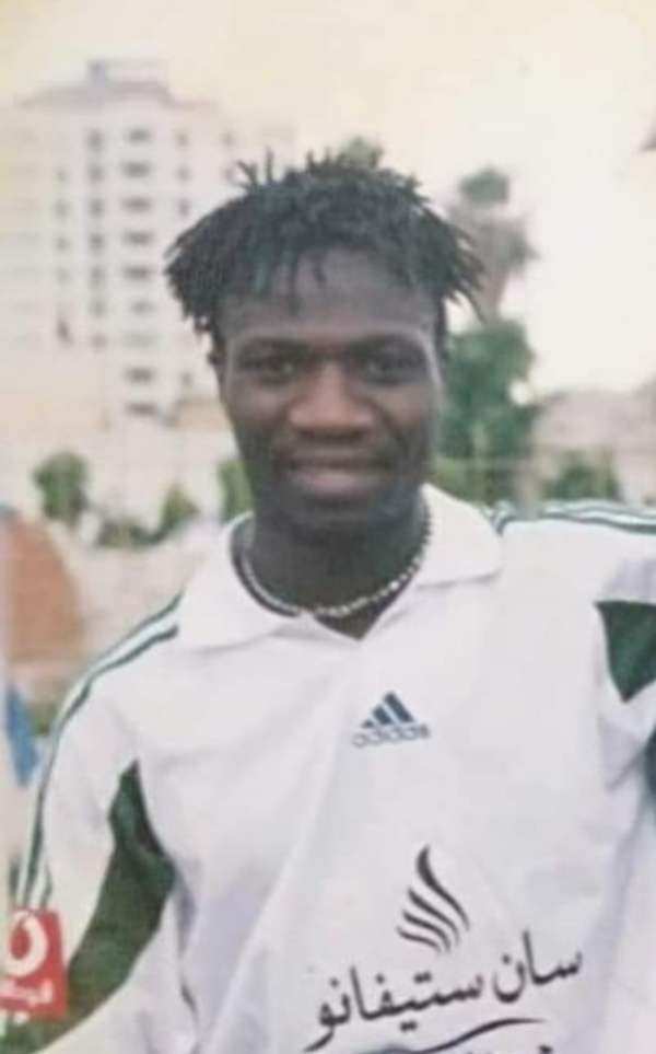 السيراليوني تشيرنو مانساري