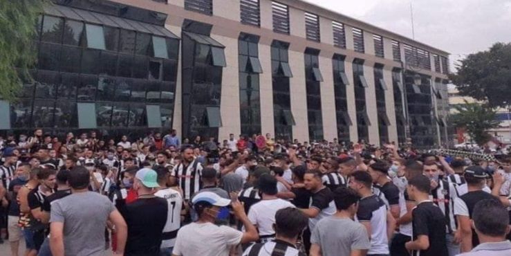 من وقفة سابقة لأنصار وفاق سطيف