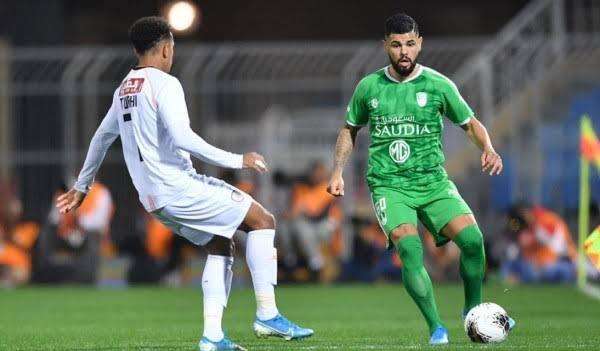 من مباراة سابقة بين الأهلي والشباب