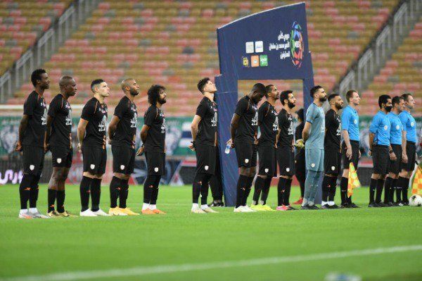 لاعبو الشباب