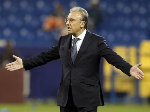 2011-01-252011-01-25t151337z_01_ac432_rtridsp_3_soccer-asian_reuters