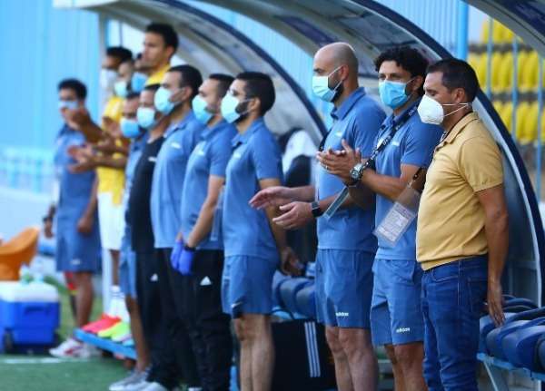 الجهاز الفني لنادي الجونة