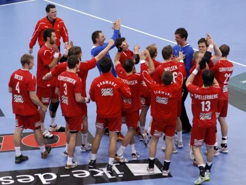 2011-01-282011-01-28t211544z_01_hnd154_rtridsp_3_handball_reuters