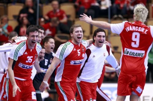 2011-01-282011-01-28t190411z_01_hnd126_rtridsp_3_handball_reuters