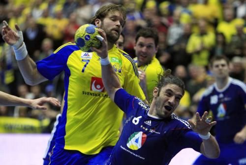 2011-01-282011-01-28t191649z_01_hnd07_rtridsp_3_handball_reuters
