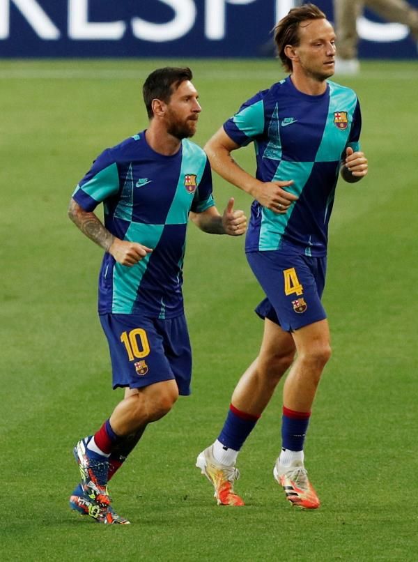 راكيتيتش وميسي