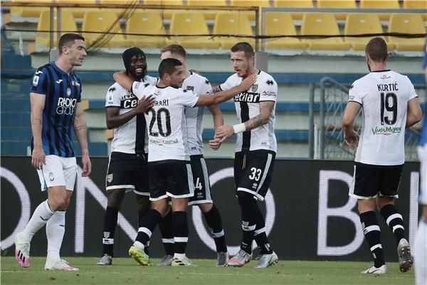 لاعبو بارما - أرشيفية