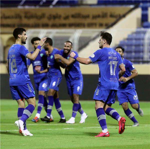 لاعبو الفتح