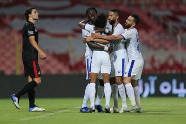 فرحة لاعبي الهلال