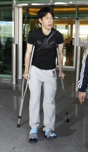 2011-01-272011-01-27t053612z_01_doh500_rtridsp_3_soccer-asian-japan-kagawa_reuters