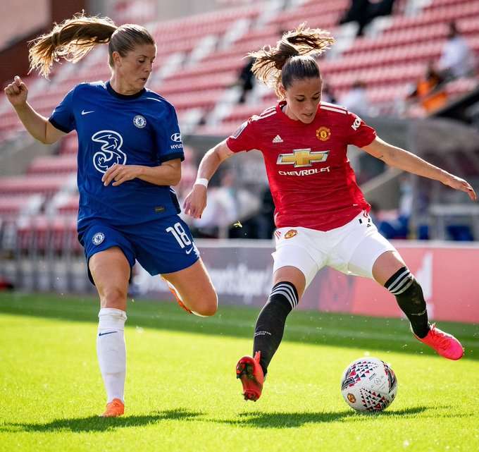 من لقاء مانشستر يونايتد وتشيلسي للسيدات