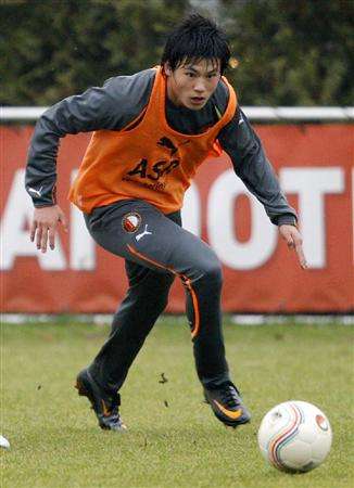 ريو ميايتشي في معسكر فينورد الهولندي