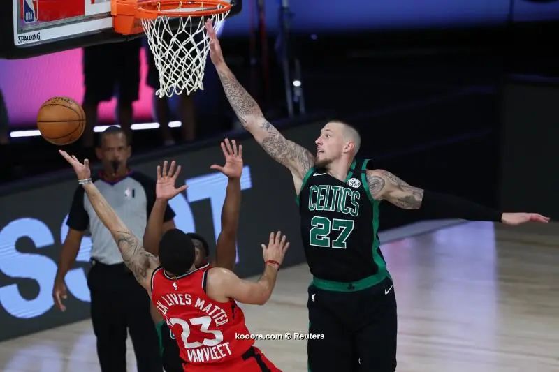 ?i=reuters%2f2020-09-08%2f2020-09-08t001406z_1155363489_nocid_rtrmadp_3_nba-playoffs-boston-celtics-at-toronto-raptors_reuters