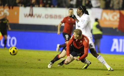 2011-01-302011-01-30t201615z_01_foz23_rtridsp_3_soccer-spain_reuters