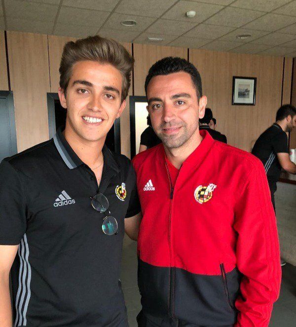 سعيد كورمان مع النجم تشافي