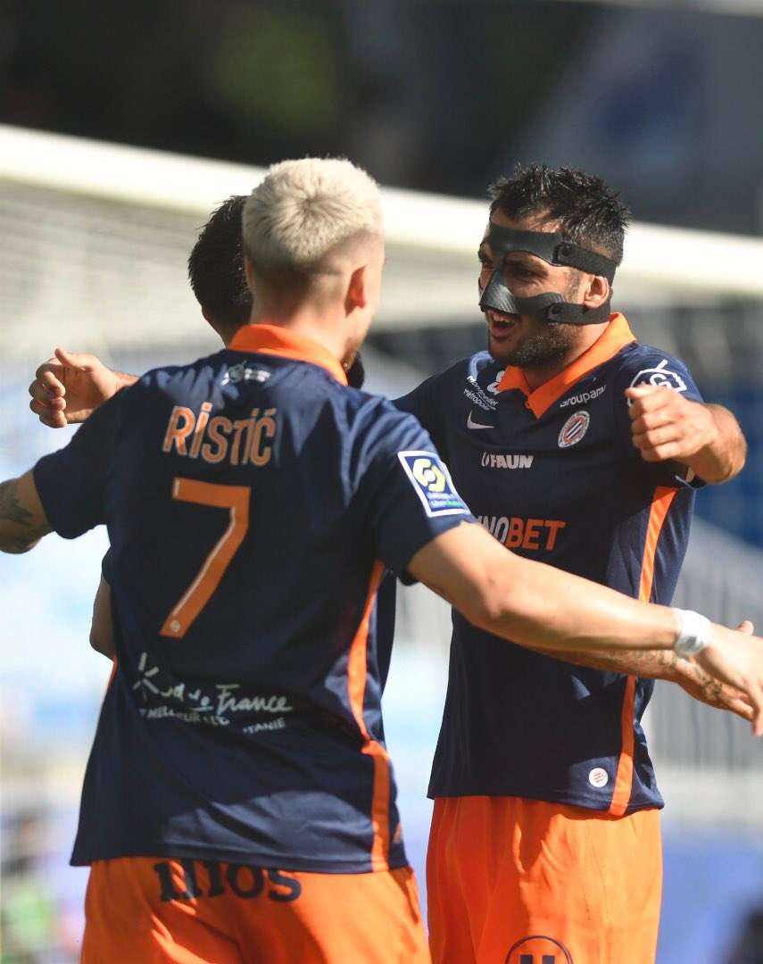 فرحة لاعبي مونبلييه 