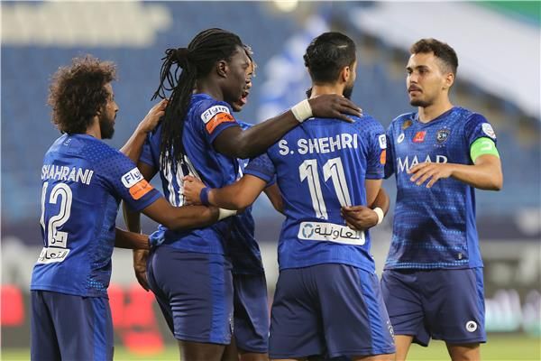 لاعبو الهلال