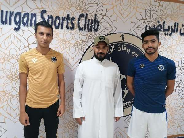 من تقديم اللاعبين