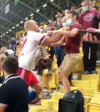 جانب من المشاجرة