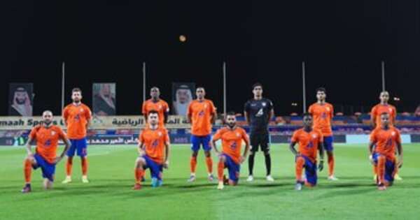 لاعبو الفيحاء 