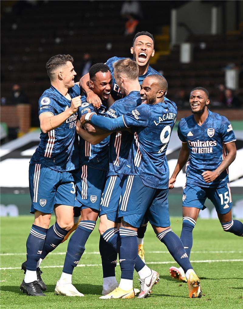 لاعبو آرسنال