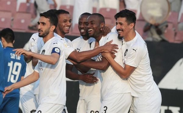 لاعبو السد