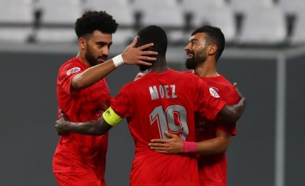 لاعبو الدحيل