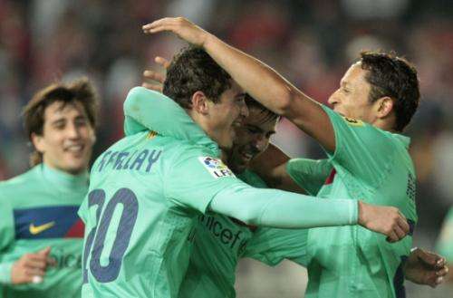 2011-02-022011-02-02t204608z_01_mad207_rtridsp_3_soccer-spain-cup_reuters