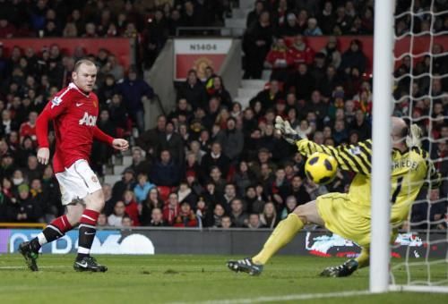2011-02-012011-02-01t205700z_01_pnn11_rtridsp_3_soccer-england_reuters