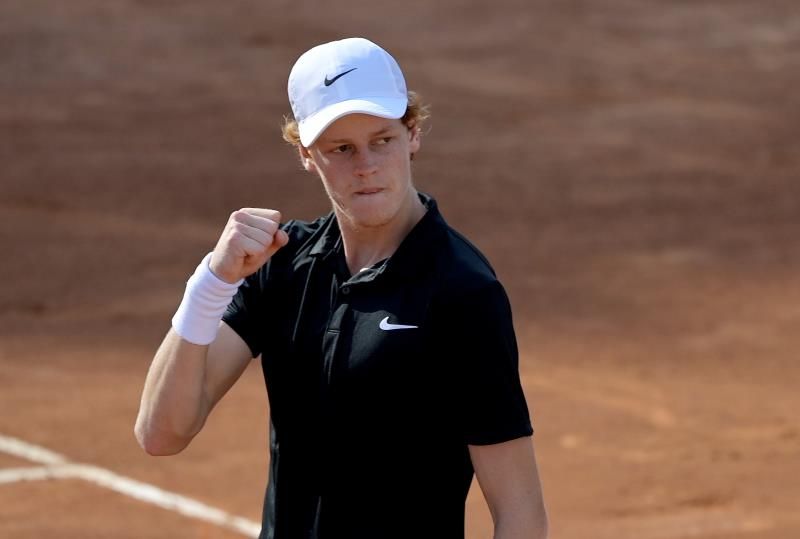 2020-09-16t144901z_1718770688_rc2qzi92elt2_rtrmadp_3_tennis-rome_reuters