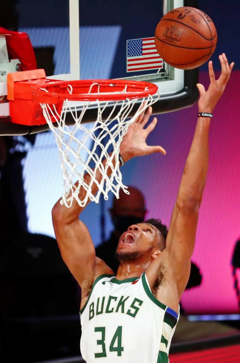 2020-09-06t200635z_1703634032_nocid_rtrmadp_3_nba-playoffs-milwaukee-bucks-at-miami-heat_reuters