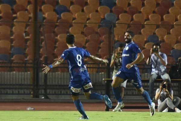 لاعبو أسوان