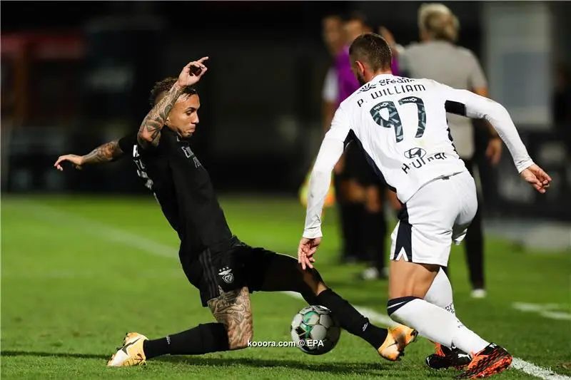 ?i=epa%2fsoccer%2f2020-09%2f2020-09-18%2f2020-09-18-08679589_epa