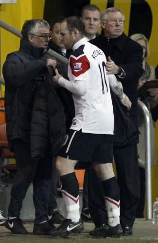 2011-01-252011-01-25t210710z_01_pnn19_rtridsp_3_soccer-england_reuters