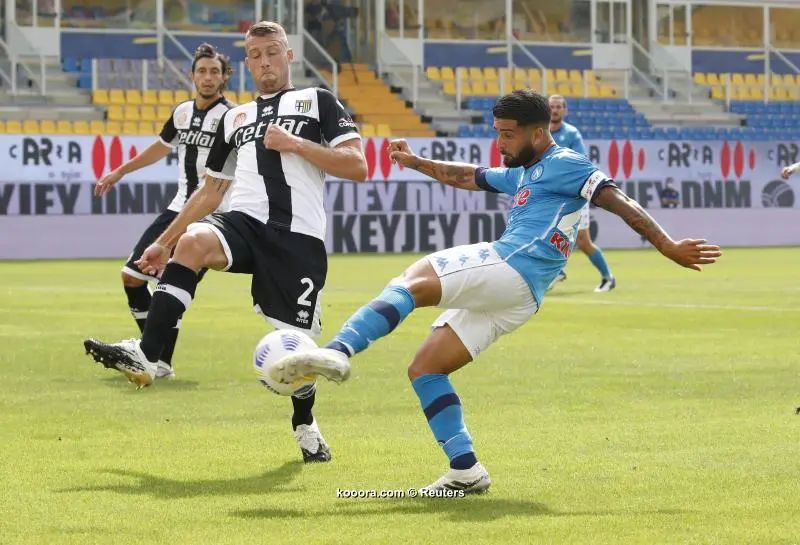 ?i=reuters%2f2020-09-20%2f2020-09-20t105150z_2037835524_up1eg9k0u6ev0_rtrmadp_3_soccer-italy-prm-nap-report_reuters